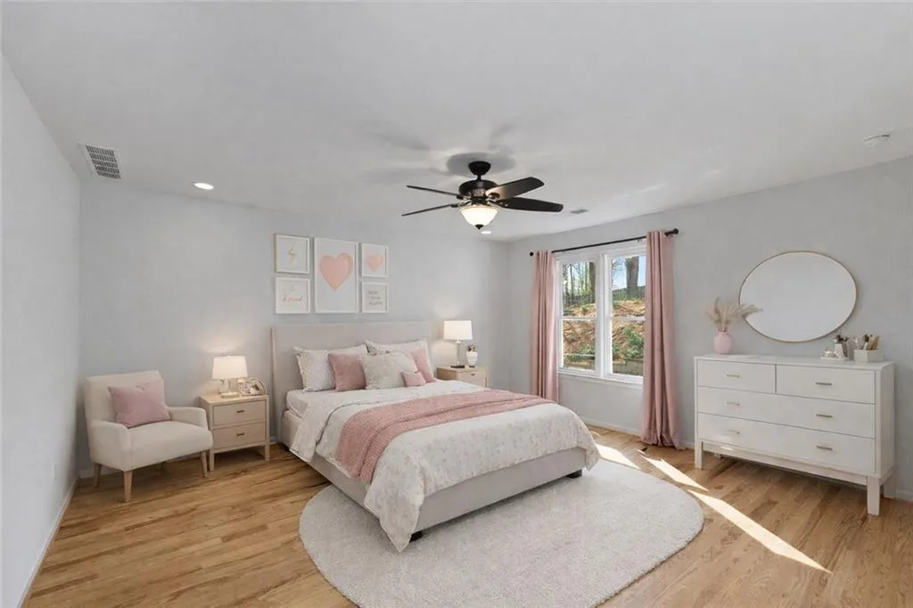 room is virtually staged