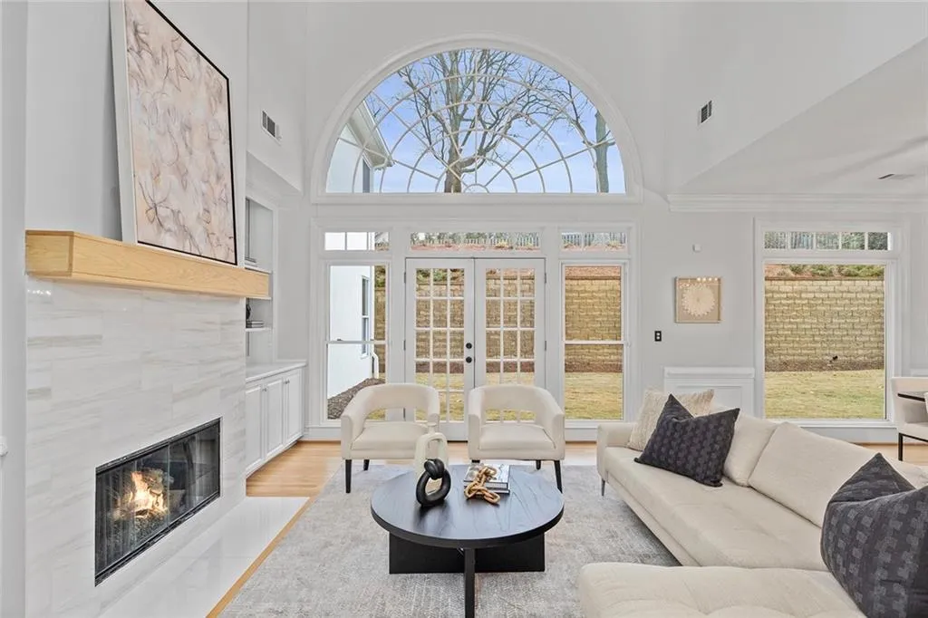 5800 De Claire Court, Atlanta, Georgia 30328, 6 Bedrooms Bedrooms, ,4 BathroomsBathrooms,Residential,For Sale,5800 De Claire Court,7715269