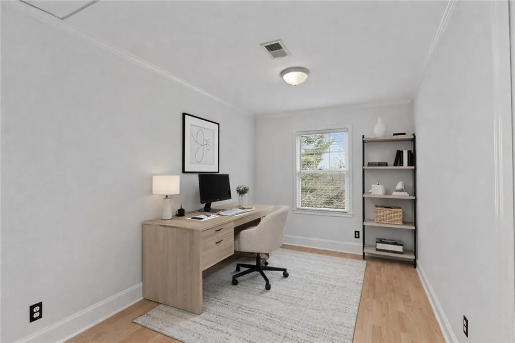 room is virtually staged