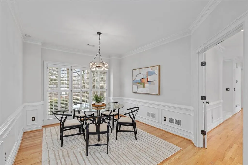5800 De Claire Court, Atlanta, Georgia 30328, 6 Bedrooms Bedrooms, ,4 BathroomsBathrooms,Residential,For Sale,5800 De Claire Court,7715269