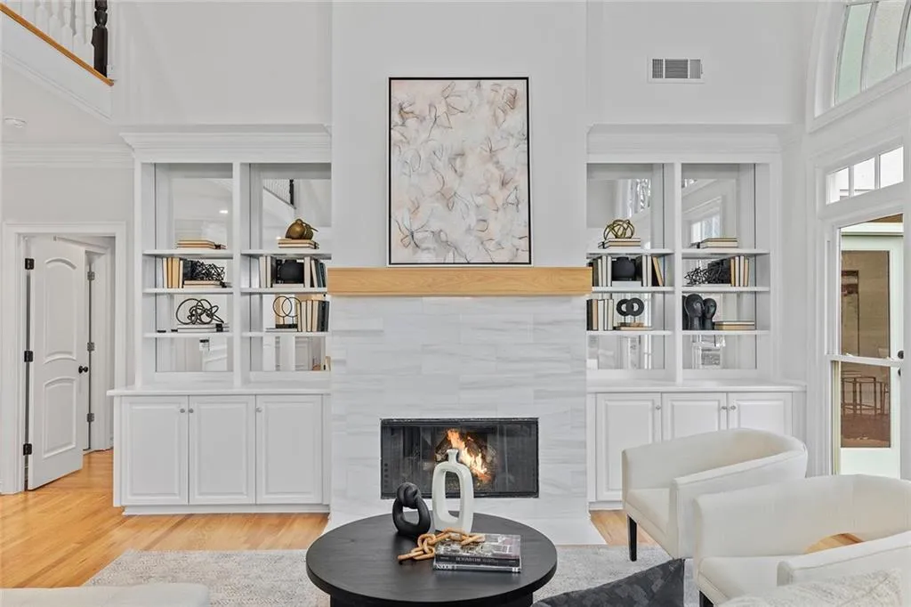 5800 De Claire Court, Atlanta, Georgia 30328, 6 Bedrooms Bedrooms, ,4 BathroomsBathrooms,Residential,For Sale,5800 De Claire Court,7715269