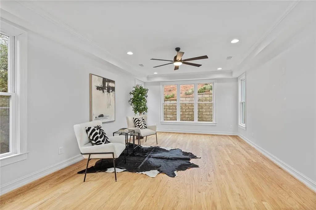 5800 De Claire Court, Atlanta, Georgia 30328, 6 Bedrooms Bedrooms, ,4 BathroomsBathrooms,Residential,For Sale,5800 De Claire Court,7715269