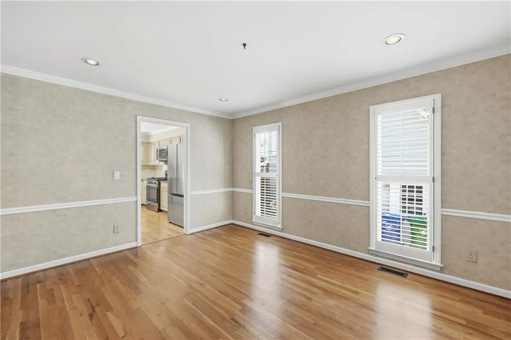 1127 Dunbarton Trace Ne, Brookhaven, Georgia 30319, 3 Bedrooms Bedrooms, 0 ,2 BathroomsBathrooms,Residential,For Sale,1127 Dunbarton Trace Ne,7748385