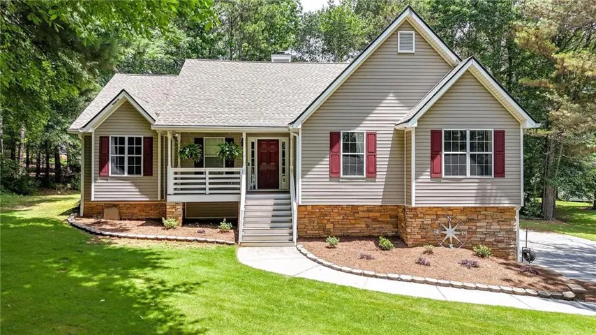 24 Walnut Lane Ne, Cartersville, Georgia 30121