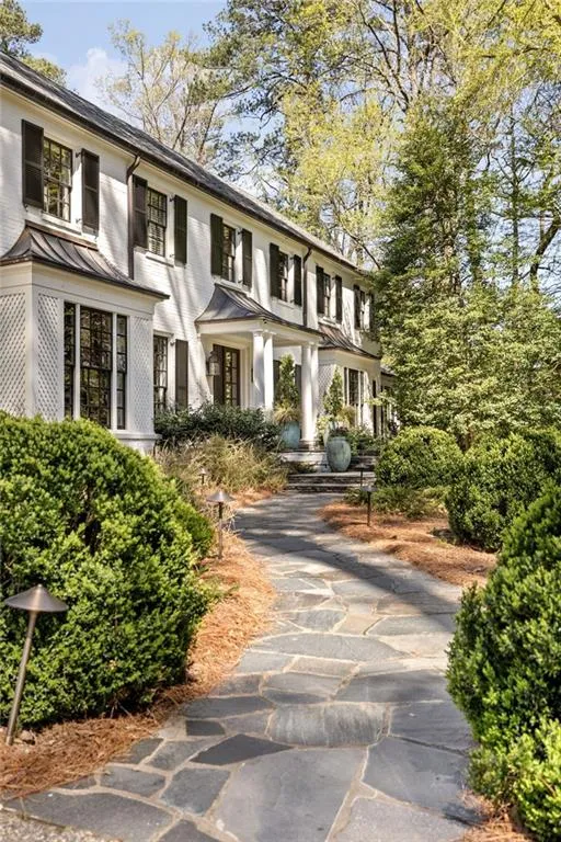 3540 Tuxedo Road Nw, Atlanta, Georgia 30305, 6 Bedrooms Bedrooms, ,8 BathroomsBathrooms,Residential,For Sale,3540 Tuxedo Road Nw,7549293