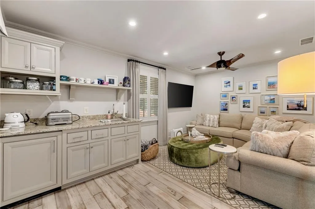 Guest Cottage