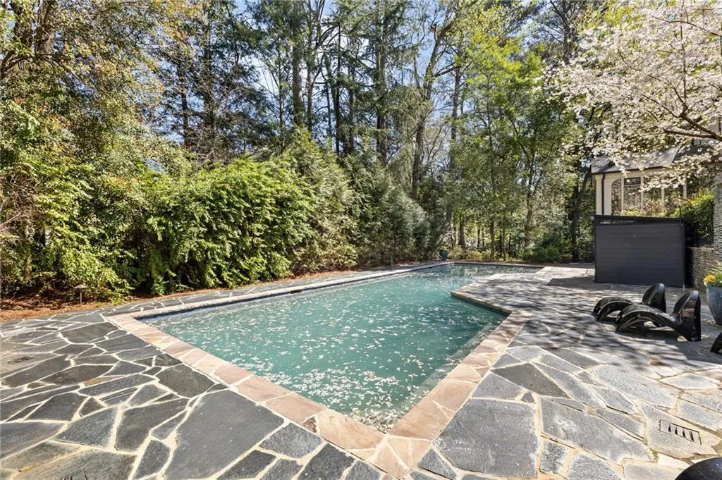 3540 Tuxedo Road Nw, Atlanta, Georgia 30305, 6 Bedrooms Bedrooms, ,8 BathroomsBathrooms,Residential,For Sale,3540 Tuxedo Road Nw,7549293