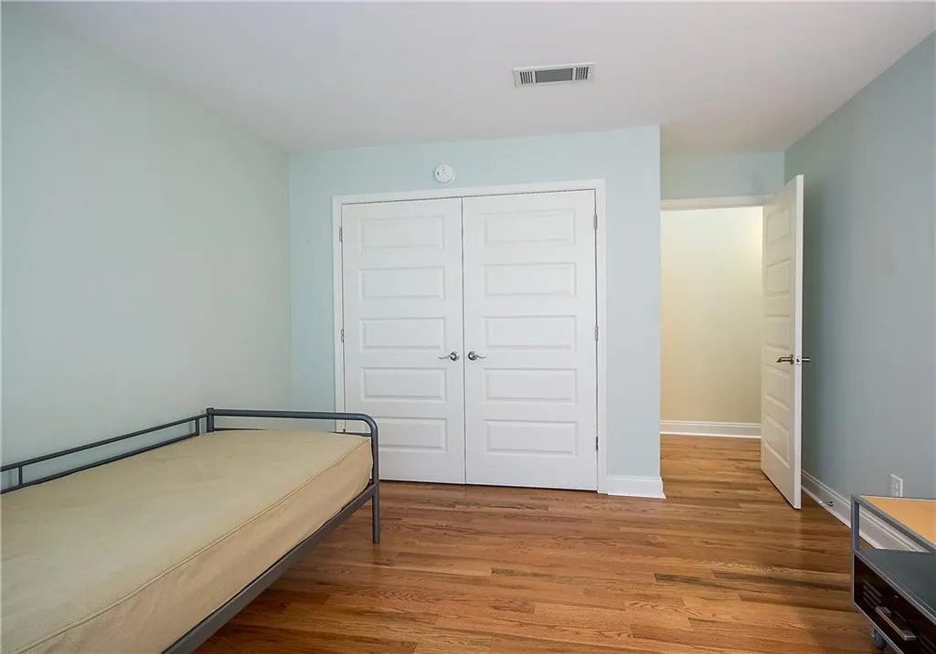 84 Goldrush Circle, Atlanta, Georgia 30328, 2 Bedrooms Bedrooms, ,2 BathroomsBathrooms,Residential,Sold,84 Goldrush Circle,6022703