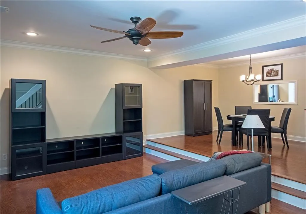 84 Goldrush Circle, Atlanta, Georgia 30328, 2 Bedrooms Bedrooms, ,2 BathroomsBathrooms,Residential,Sold,84 Goldrush Circle,6022703