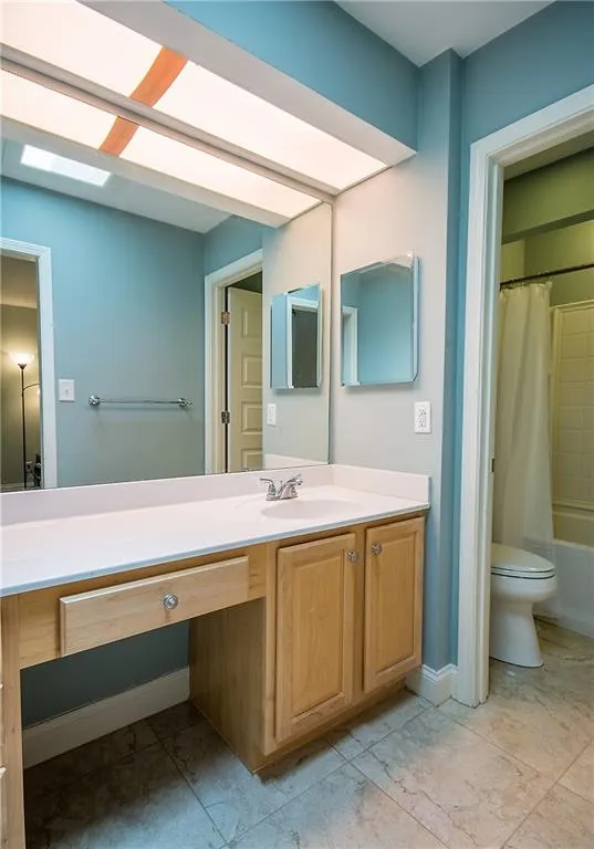 84 Goldrush Circle, Atlanta, Georgia 30328, 2 Bedrooms Bedrooms, ,2 BathroomsBathrooms,Residential,Sold,84 Goldrush Circle,6022703