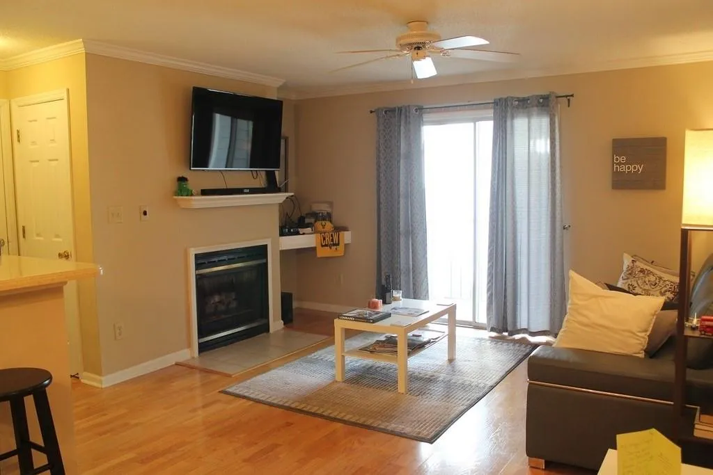 105 Granville Court, Sandy Springs, Georgia 30328, 1 Bedroom Bedrooms, ,1 BathroomBathrooms,Residential,Sold,105 Granville Court,6571805