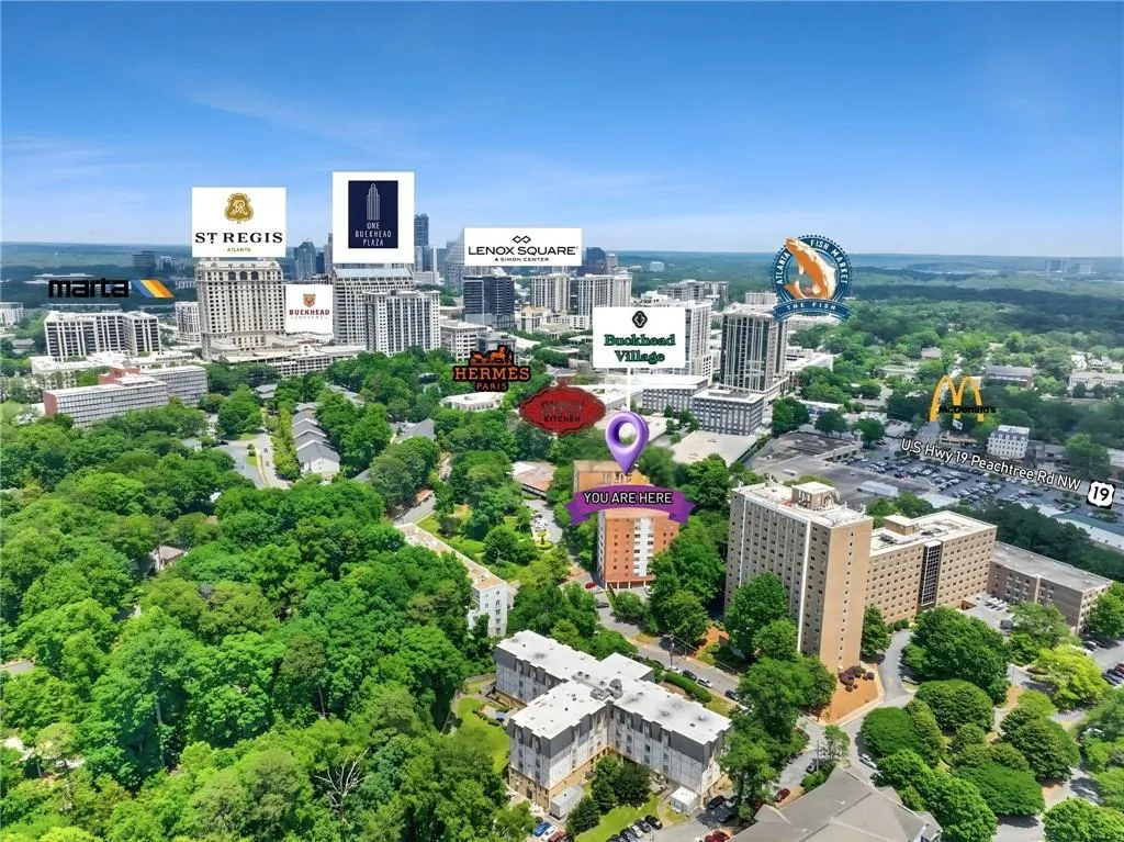 2965 Pharr Court South Nw Unit 102, Atlanta, Georgia 30305, 1 Bedroom Bedrooms, ,1 BathroomBathrooms,Residential,For Sale,2965 Pharr Court South Nw Unit 102,7680622