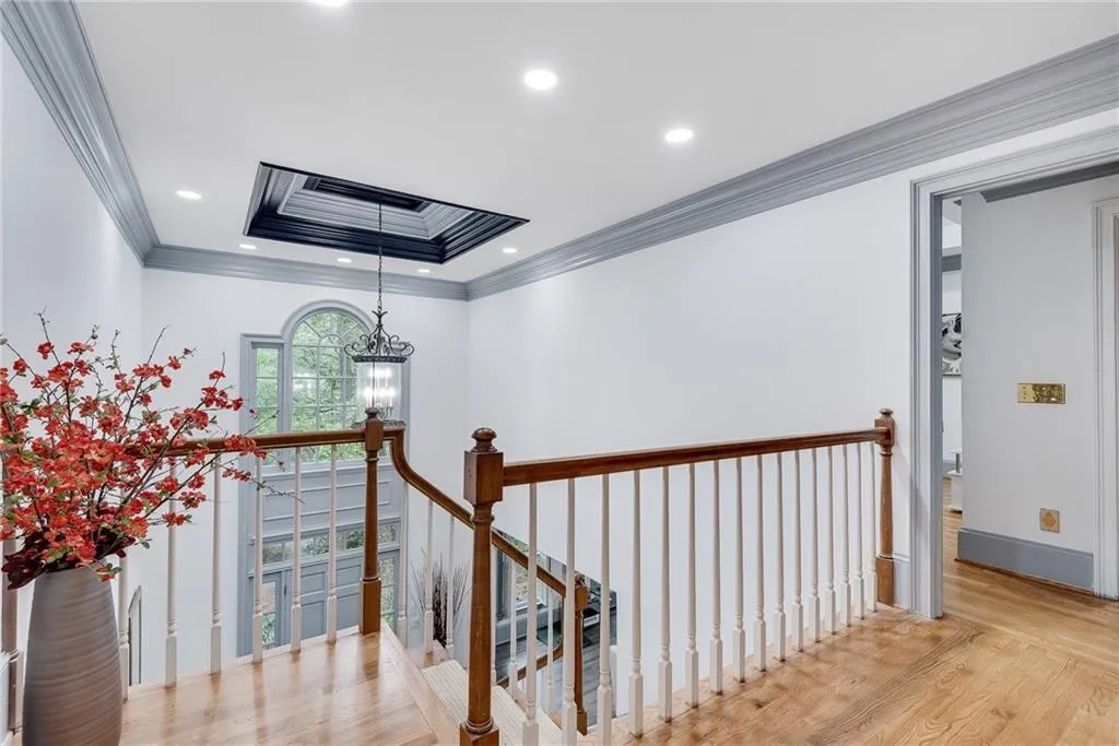 2680 Spalding Drive, Sandy Springs, Georgia 30350, 4 Bedrooms Bedrooms, ,3 BathroomsBathrooms,Residential,Sold,2680 Spalding Drive,7577597