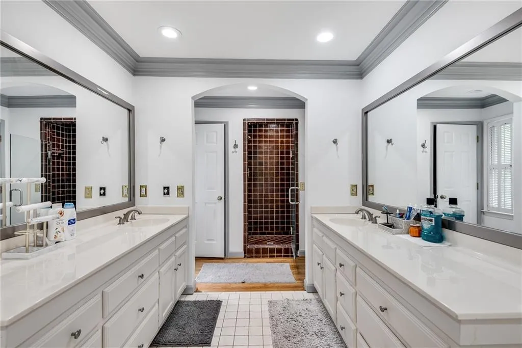 2680 Spalding Drive, Sandy Springs, Georgia 30350, 4 Bedrooms Bedrooms, ,3 BathroomsBathrooms,Residential,Sold,2680 Spalding Drive,7577597