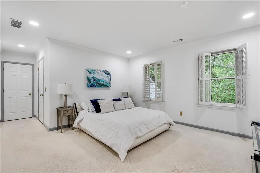 2680 Spalding Drive, Sandy Springs, Georgia 30350, 4 Bedrooms Bedrooms, ,3 BathroomsBathrooms,Residential,Sold,2680 Spalding Drive,7577597