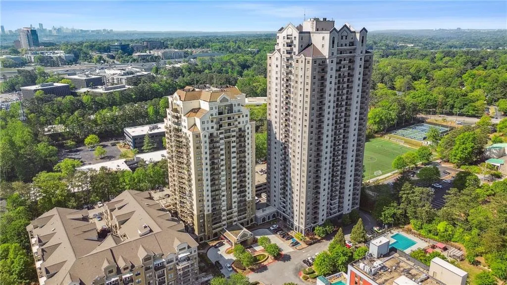 795 Hammond Drive Unit 2101, Atlanta, Georgia 30328, 2 Bedrooms Bedrooms, ,1 BathroomBathrooms,Residential,For Sale,795 Hammond Drive Unit 2101,7563275