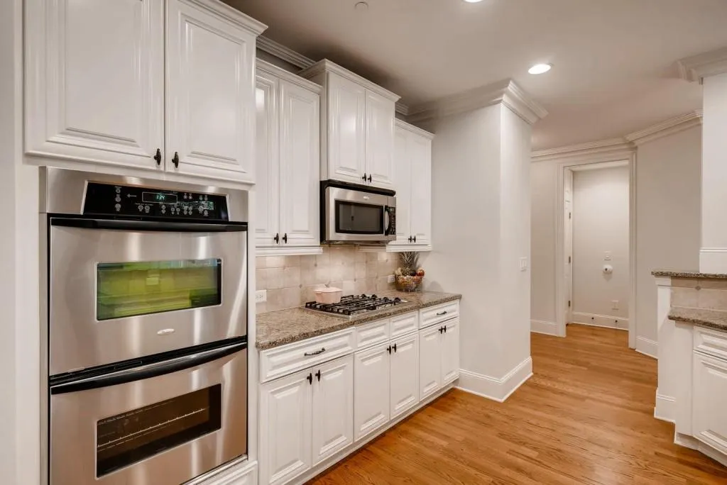 7900 Glisten Avenue, Sandy Springs, Georgia 30328, 3 Bedrooms Bedrooms, ,2 BathroomsBathrooms,Residential,Sold,7900 Glisten Avenue,6084260