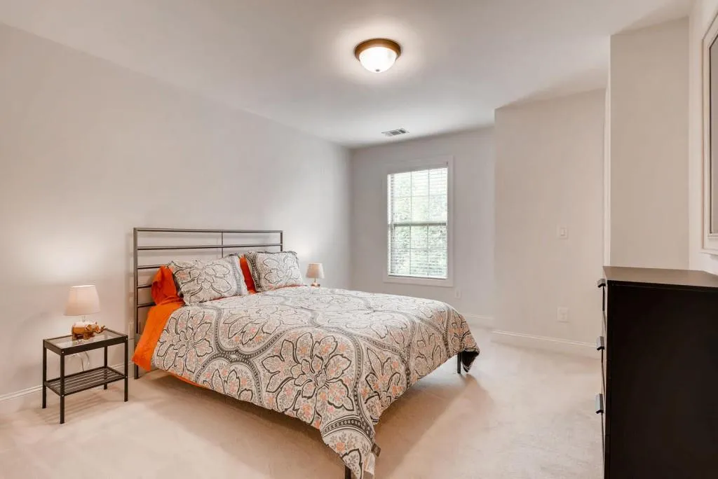 7900 Glisten Avenue, Sandy Springs, Georgia 30328, 3 Bedrooms Bedrooms, ,2 BathroomsBathrooms,Residential,Sold,7900 Glisten Avenue,6084260