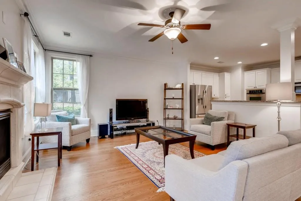 7900 Glisten Avenue, Sandy Springs, Georgia 30328, 3 Bedrooms Bedrooms, ,2 BathroomsBathrooms,Residential,Sold,7900 Glisten Avenue,6084260