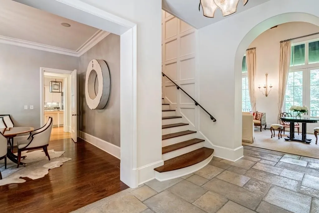 5324 Long Island Drive Nw, Atlanta, Georgia 30327, 6 Bedrooms Bedrooms, ,7 BathroomsBathrooms,Residential,Sold,5324 Long Island Drive Nw,6732948