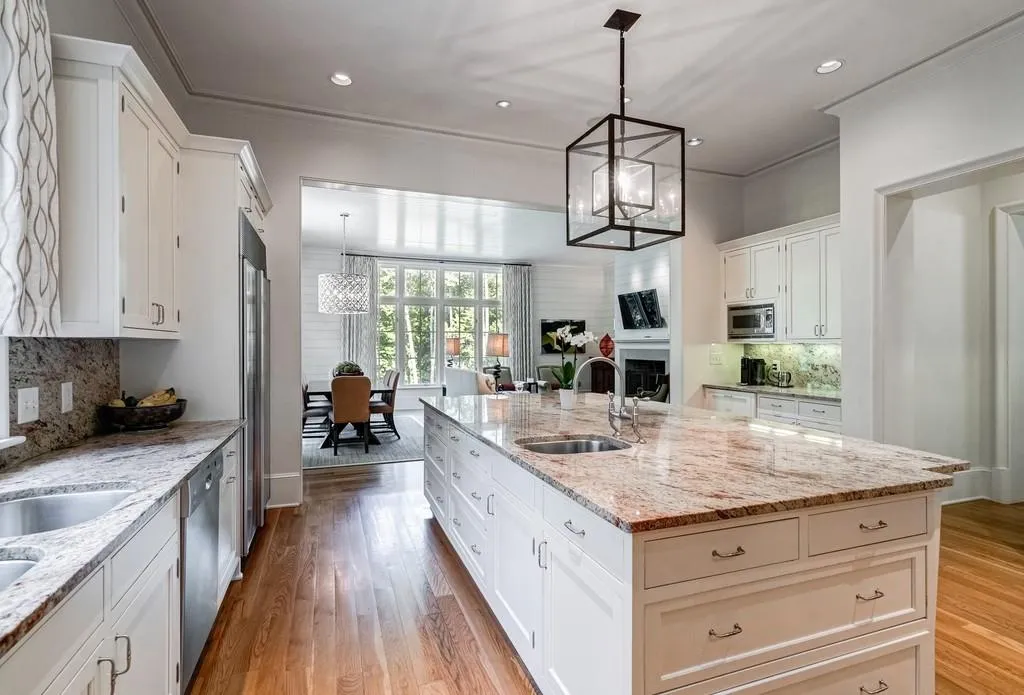 5324 Long Island Drive Nw, Atlanta, Georgia 30327, 6 Bedrooms Bedrooms, ,7 BathroomsBathrooms,Residential,Sold,5324 Long Island Drive Nw,6732948