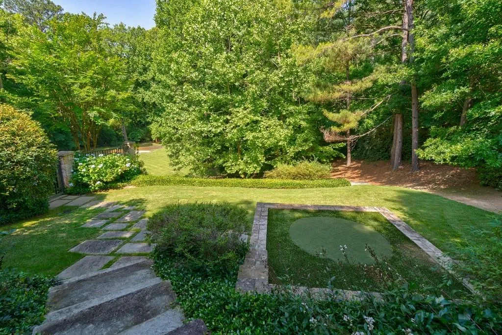 5324 Long Island Drive Nw, Atlanta, Georgia 30327, 6 Bedrooms Bedrooms, ,7 BathroomsBathrooms,Residential,Sold,5324 Long Island Drive Nw,6732948