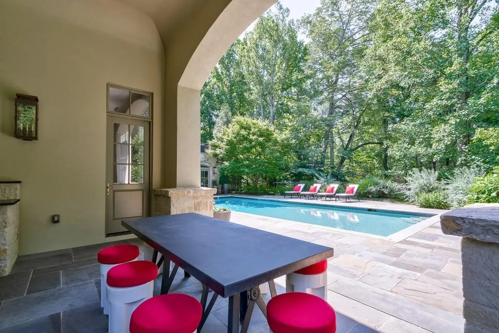 5324 Long Island Drive Nw, Atlanta, Georgia 30327, 6 Bedrooms Bedrooms, ,7 BathroomsBathrooms,Residential,Sold,5324 Long Island Drive Nw,6732948