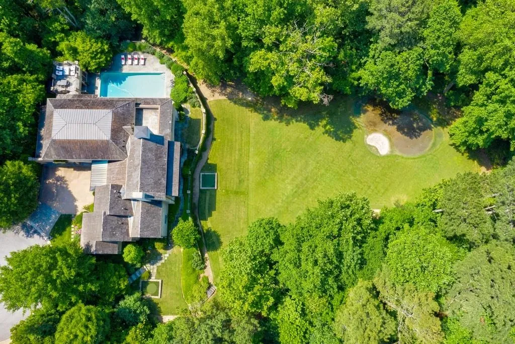 5324 Long Island Drive Nw, Atlanta, Georgia 30327, 6 Bedrooms Bedrooms, ,7 BathroomsBathrooms,Residential,Sold,5324 Long Island Drive Nw,6732948