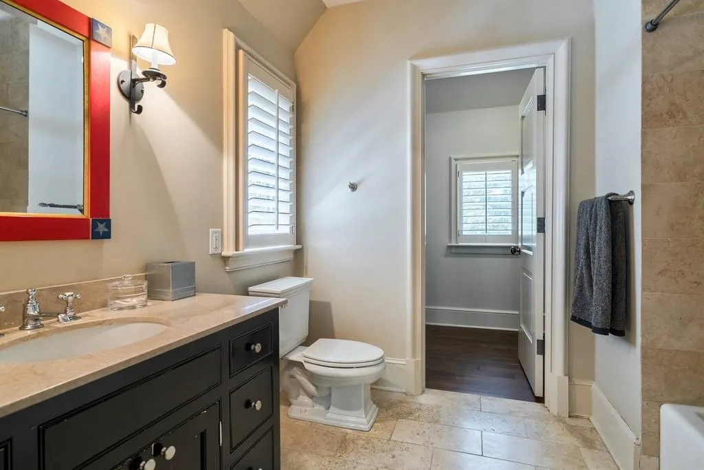 5324 Long Island Drive Nw, Atlanta, Georgia 30327, 6 Bedrooms Bedrooms, ,7 BathroomsBathrooms,Residential,Sold,5324 Long Island Drive Nw,6732948