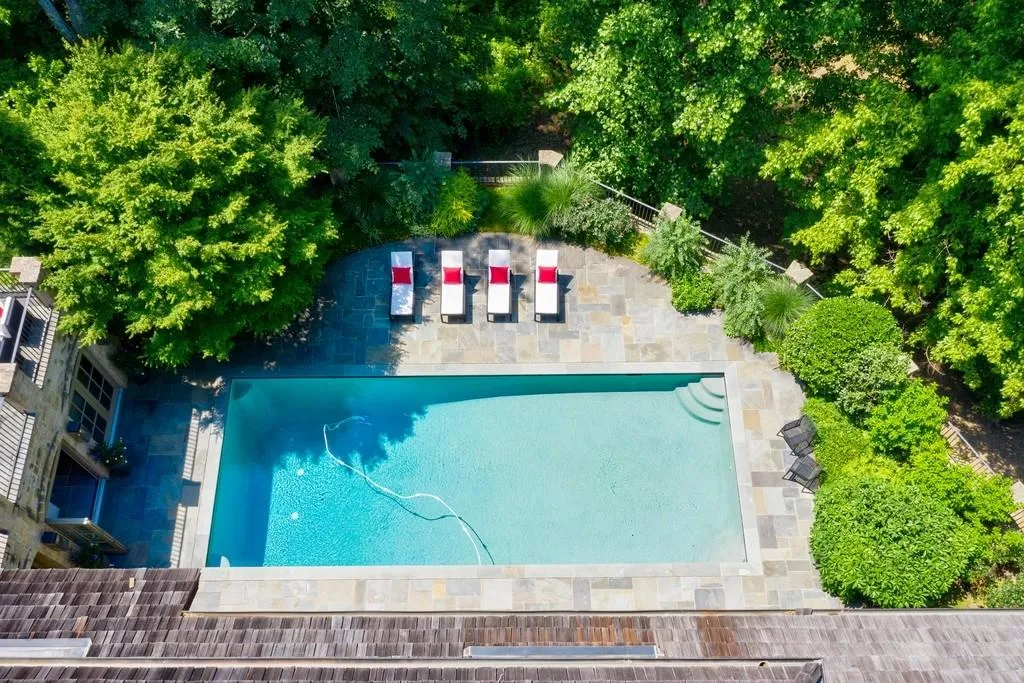 5324 Long Island Drive Nw, Atlanta, Georgia 30327, 6 Bedrooms Bedrooms, ,7 BathroomsBathrooms,Residential,Sold,5324 Long Island Drive Nw,6732948