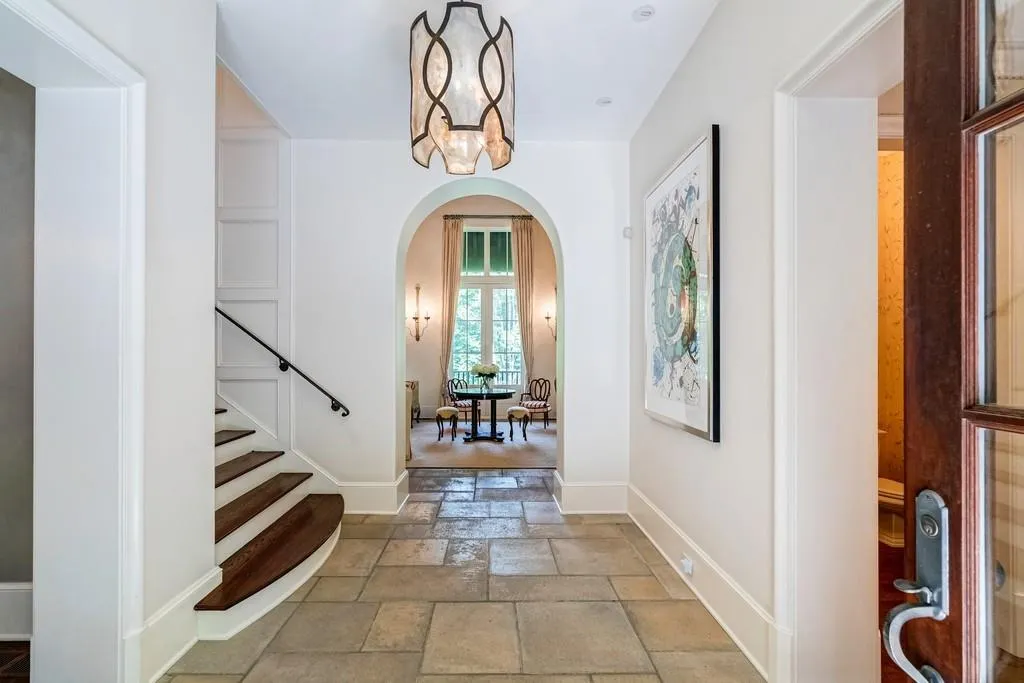 5324 Long Island Drive Nw, Atlanta, Georgia 30327, 6 Bedrooms Bedrooms, ,7 BathroomsBathrooms,Residential,Sold,5324 Long Island Drive Nw,6732948