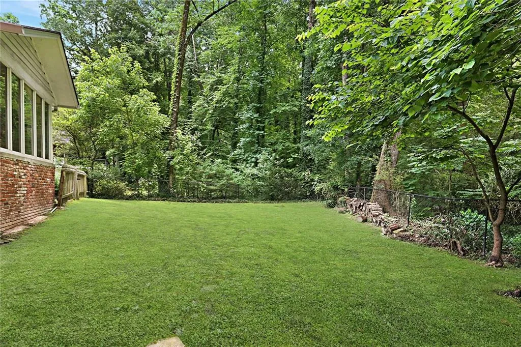 605 Glenforest Road, Atlanta, Georgia 30328, 4 Bedrooms Bedrooms, ,2 BathroomsBathrooms,Residential,Sold,605 Glenforest Road,6024029