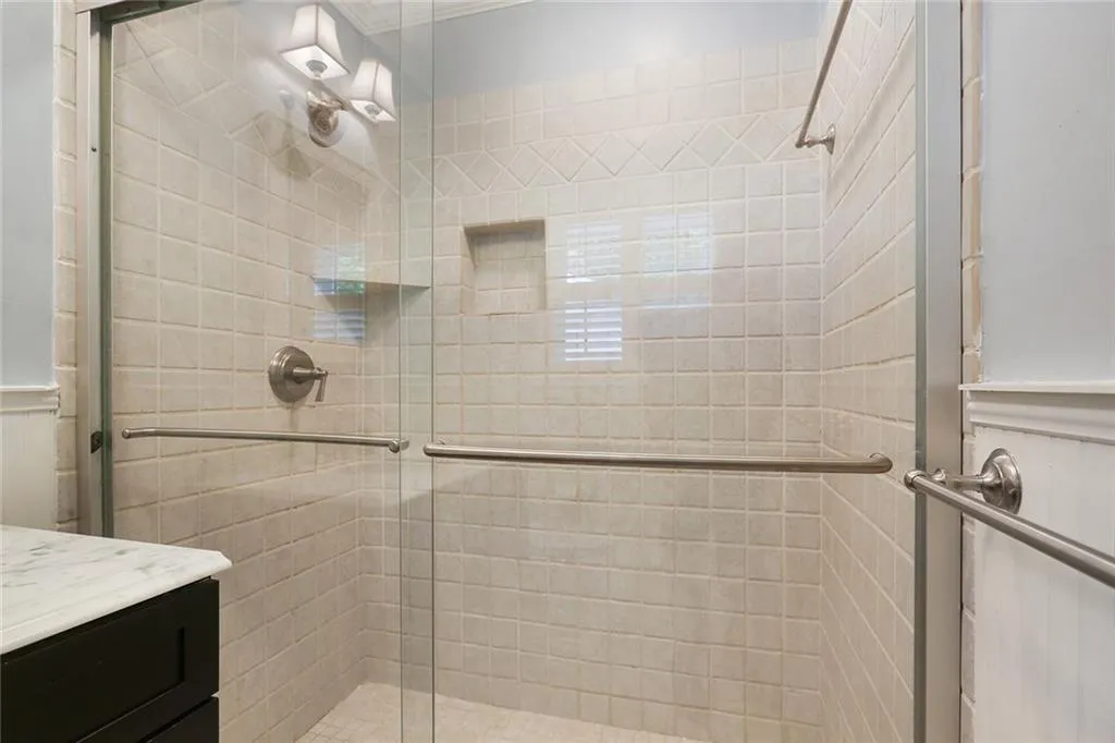 605 Glenforest Road, Atlanta, Georgia 30328, 4 Bedrooms Bedrooms, ,2 BathroomsBathrooms,Residential,Sold,605 Glenforest Road,6024029