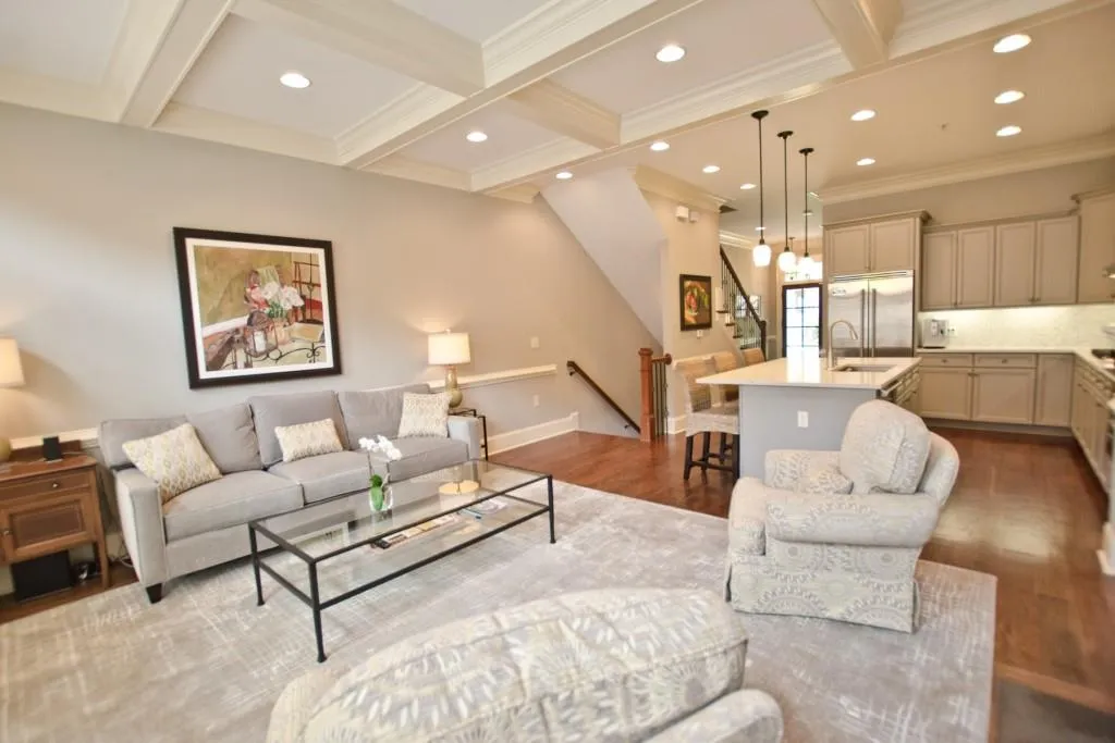 504 Riverlawn Court, Atlanta, Georgia 30339, 4 Bedrooms Bedrooms, ,4 BathroomsBathrooms,Residential,Sold,504 Riverlawn Court,6743689