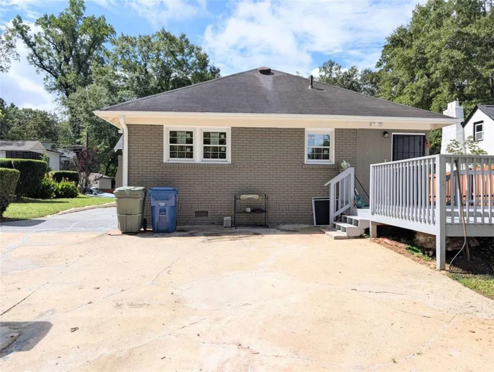 1541 North Avenue, Atlanta, Georgia 30318, 2 Bedrooms Bedrooms, ,1 BathroomBathrooms,Residential,For Sale,1541 North Avenue,7632308