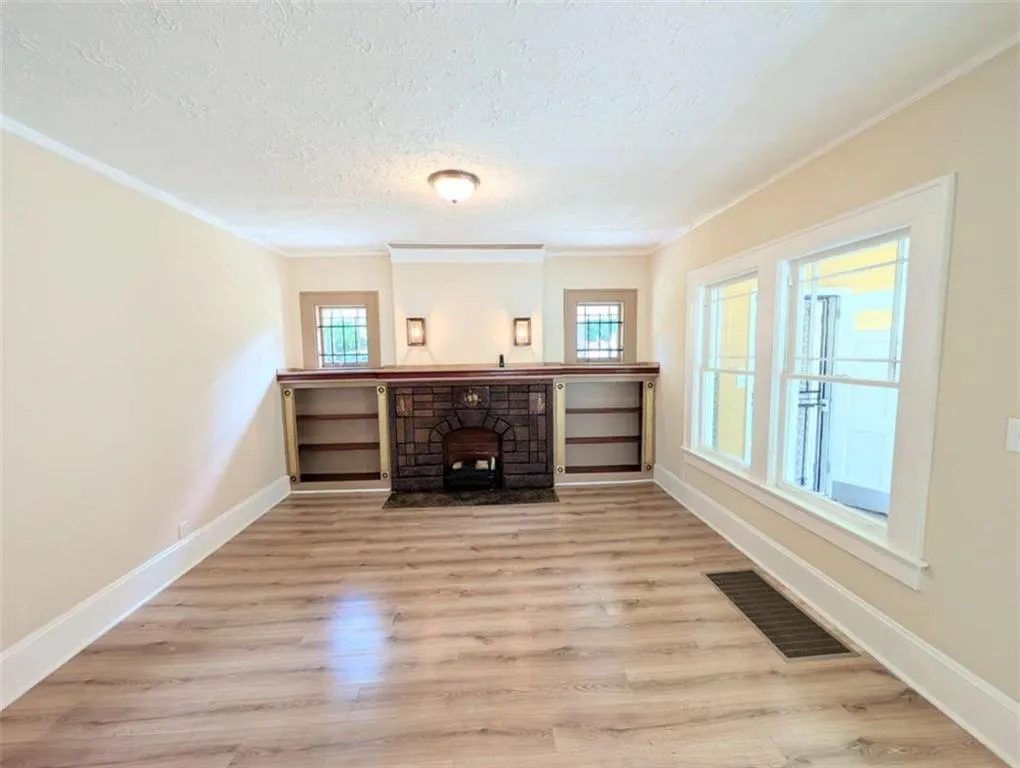 1541 North Avenue, Atlanta, Georgia 30318, 2 Bedrooms Bedrooms, ,1 BathroomBathrooms,Residential,For Sale,1541 North Avenue,7632308