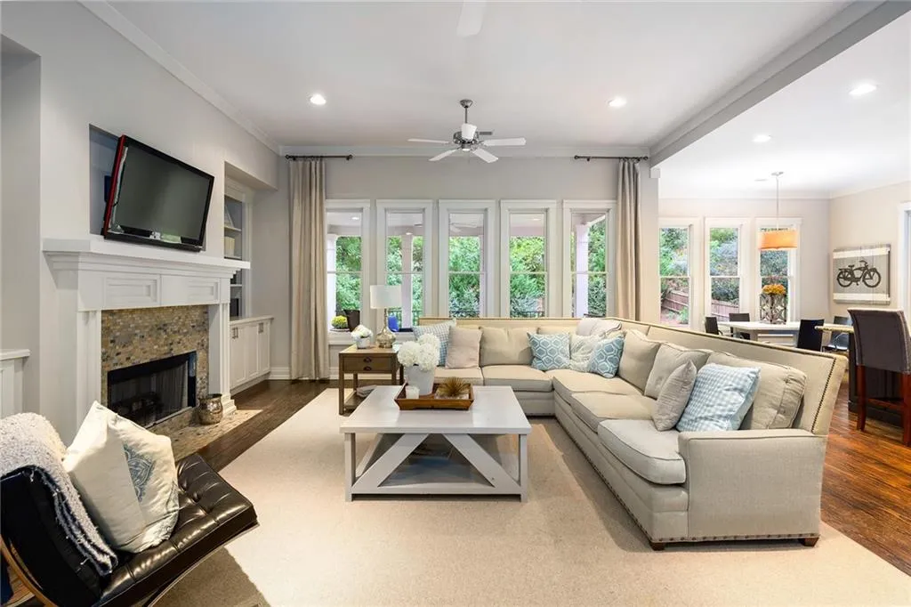 6068 Harleston Road, Atlanta, Georgia 30328, 4 Bedrooms Bedrooms, ,4 BathroomsBathrooms,Residential,Sold,6068 Harleston Road,6786089