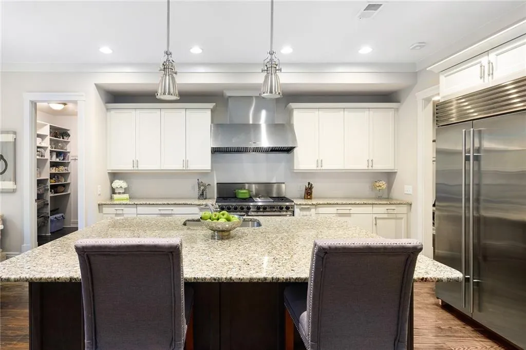 6068 Harleston Road, Atlanta, Georgia 30328, 4 Bedrooms Bedrooms, ,4 BathroomsBathrooms,Residential,Sold,6068 Harleston Road,6786089