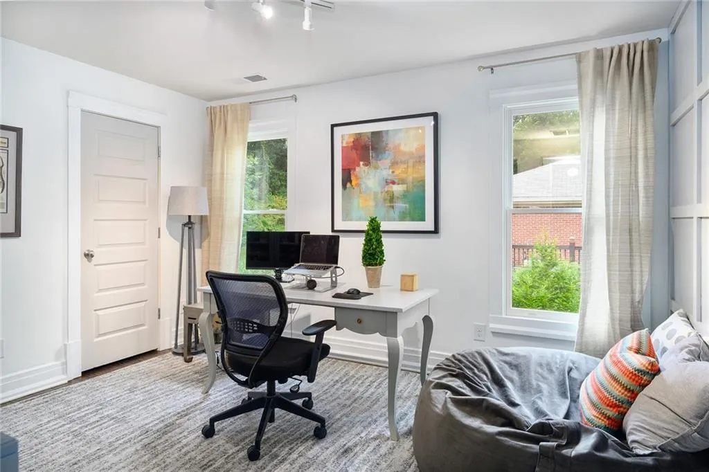 6068 Harleston Road, Atlanta, Georgia 30328, 4 Bedrooms Bedrooms, ,4 BathroomsBathrooms,Residential,Sold,6068 Harleston Road,6786089