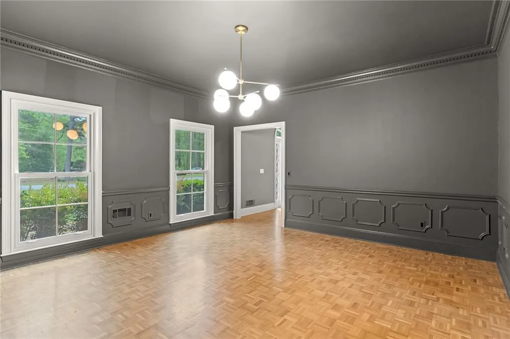 6030 Winterthur Drive, Sandy Springs, Georgia 30328, 5 Bedrooms Bedrooms, ,4 BathroomsBathrooms,Residential,Sold,6030 Winterthur Drive,6856178