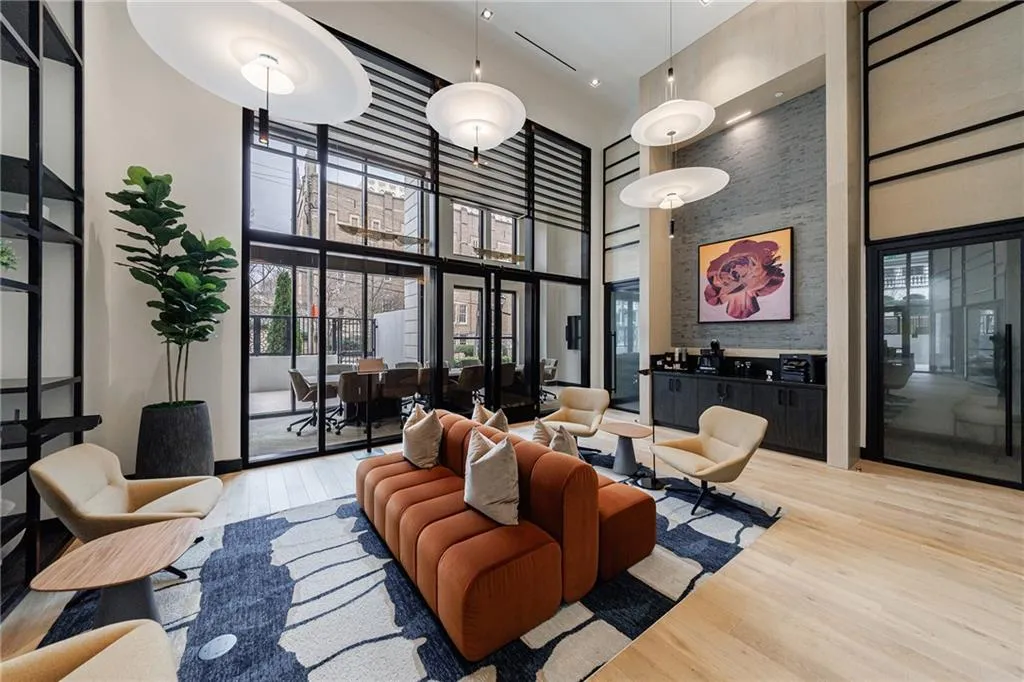 2425 Peachtree Road Ne Unit 503, Atlanta, Georgia 30305, 2 Bedrooms Bedrooms, 0 ,2 BathroomsBathrooms,Residential,For Sale,2425 Peachtree Road Ne Unit 503,7719451
