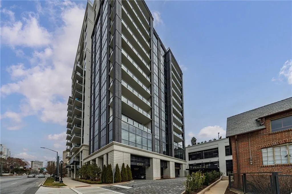 2425 Peachtree Road Ne Unit 503, Atlanta, Georgia 30305, 2 Bedrooms Bedrooms, 0 ,2 BathroomsBathrooms,Residential,For Sale,2425 Peachtree Road Ne Unit 503,7719451