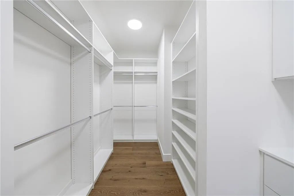 2425 Peachtree Road Ne Unit 503, Atlanta, Georgia 30305, 2 Bedrooms Bedrooms, 0 ,2 BathroomsBathrooms,Residential,For Sale,2425 Peachtree Road Ne Unit 503,7719451