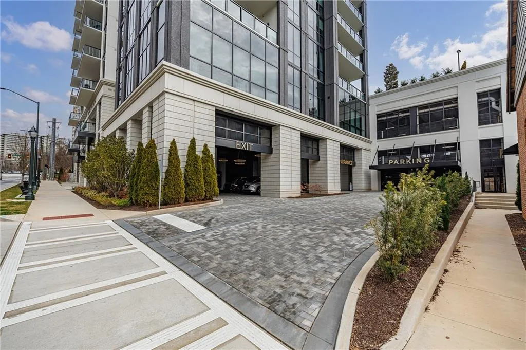 2425 Peachtree Road Ne Unit 503, Atlanta, Georgia 30305, 2 Bedrooms Bedrooms, 0 ,2 BathroomsBathrooms,Residential,For Sale,2425 Peachtree Road Ne Unit 503,7719451