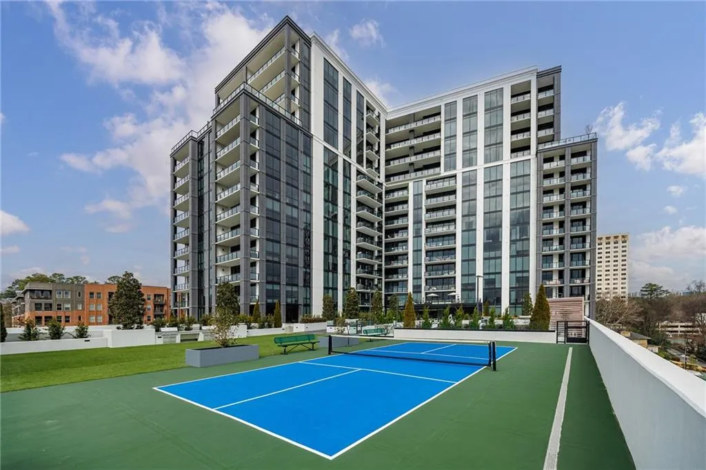 2425 Peachtree Road Ne Unit 503, Atlanta, Georgia 30305, 2 Bedrooms Bedrooms, 0 ,2 BathroomsBathrooms,Residential,For Sale,2425 Peachtree Road Ne Unit 503,7719451