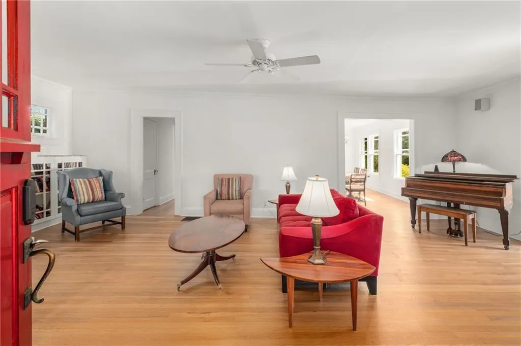 374 8th Street Ne, Atlanta, Georgia 30309, 4 Bedrooms Bedrooms, ,2 BathroomsBathrooms,Residential,For Sale,374 8th Street Ne,7559937