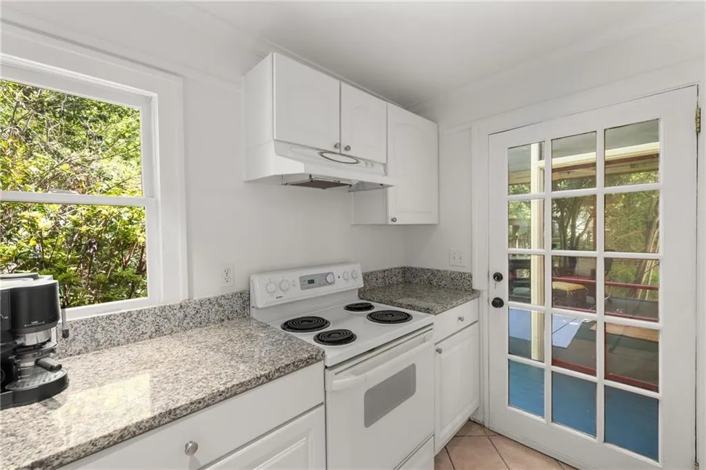 374 8th Street Ne, Atlanta, Georgia 30309, 4 Bedrooms Bedrooms, ,2 BathroomsBathrooms,Residential,For Sale,374 8th Street Ne,7559937