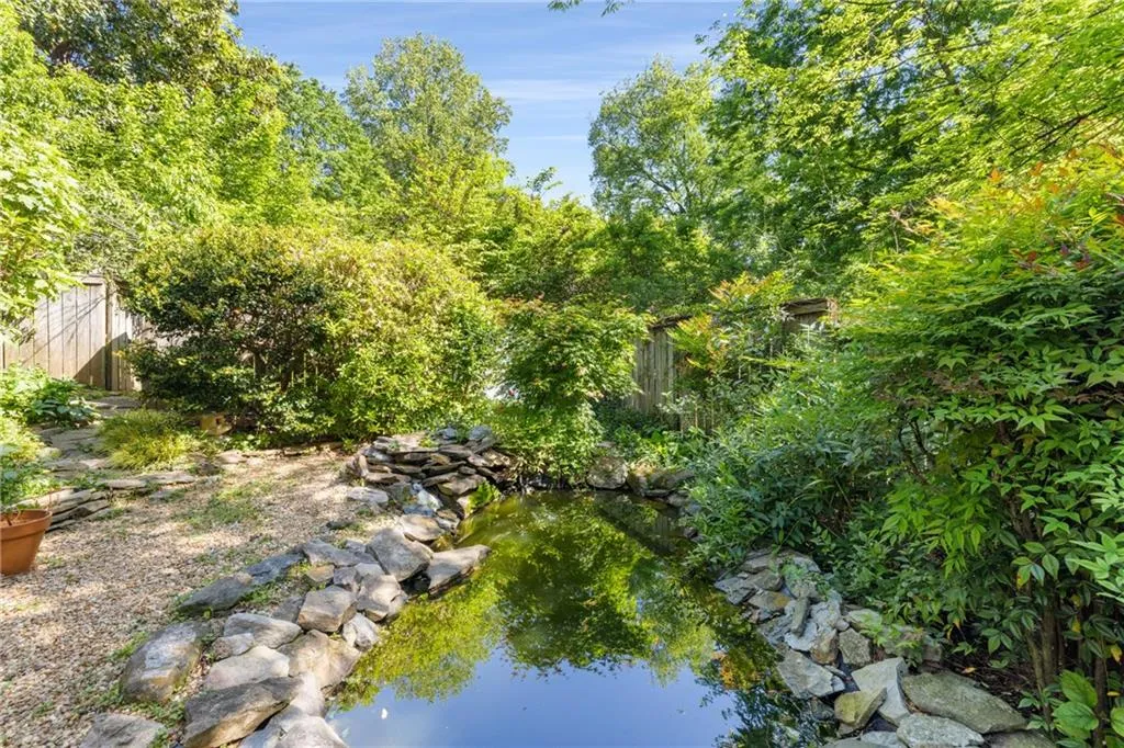 374 8th Street Ne, Atlanta, Georgia 30309, 4 Bedrooms Bedrooms, ,2 BathroomsBathrooms,Residential,For Sale,374 8th Street Ne,7559937