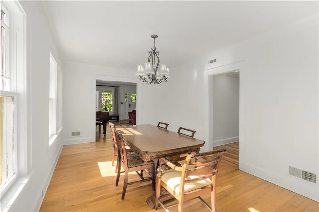 374 8th Street Ne, Atlanta, Georgia 30309, 4 Bedrooms Bedrooms, ,2 BathroomsBathrooms,Residential,For Sale,374 8th Street Ne,7559937