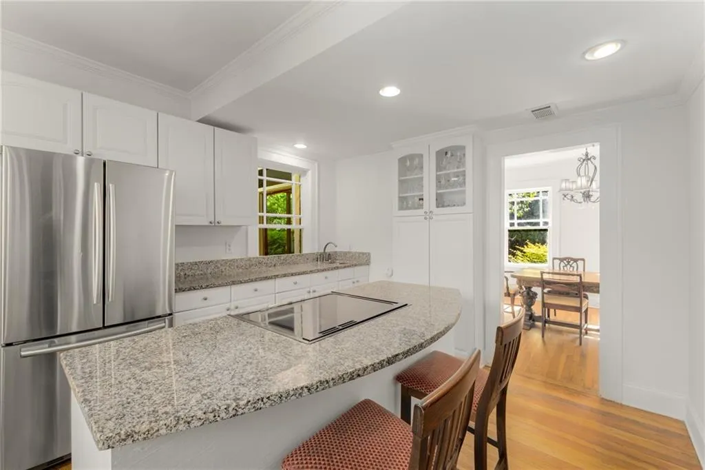 374 8th Street Ne, Atlanta, Georgia 30309, 4 Bedrooms Bedrooms, ,2 BathroomsBathrooms,Residential,For Sale,374 8th Street Ne,7559937